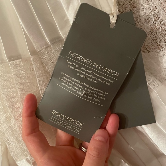 ASOS Bodyfrock Bridal Gown Pleated Maxi Dress With Fluted Sleeves. Slip dress - Picture 4 of 7